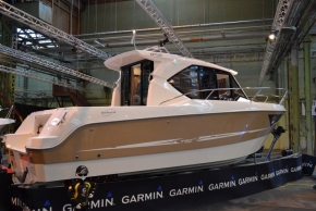 Motorinė valtis Galia 750 HT