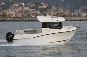 Quicksilver 605 Pilothouse