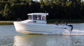 Smartliner 23 pilothouse